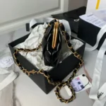CHANEL CLUTCH WITH CHAIN - Image 6