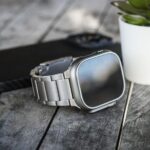 ULTRA2 SMART WATCH + 3 EXTRA STRAPS - Image 5
