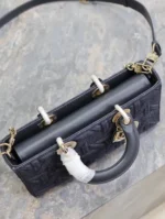 CHRISTIAN DIOR BAG - Image 3